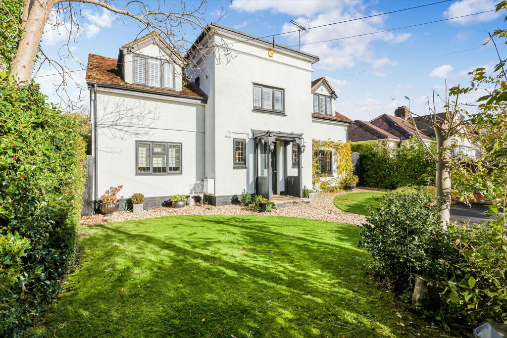 Image of Noverton Lane, Prestbury, Cheltenham, Gloucestershire, GL52