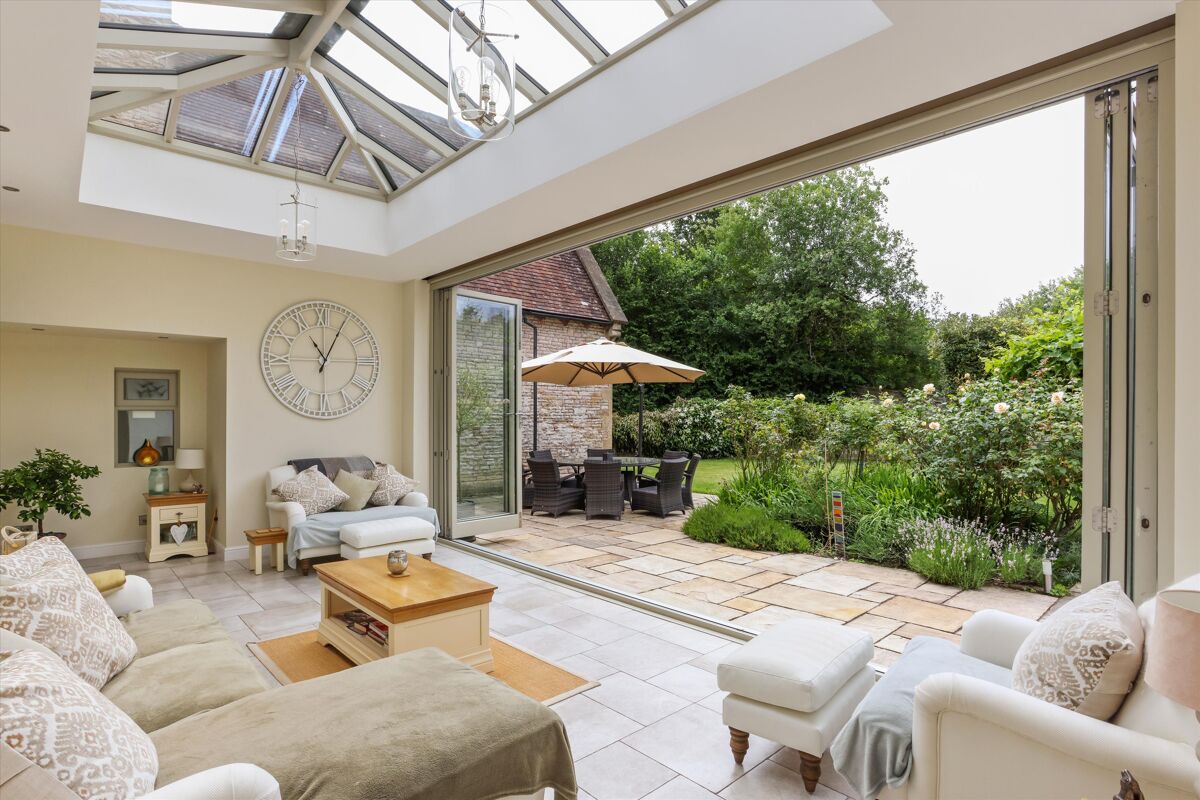 house for sale in Stoney Road, Kilcot, Newent, Gloucestershire, GL18