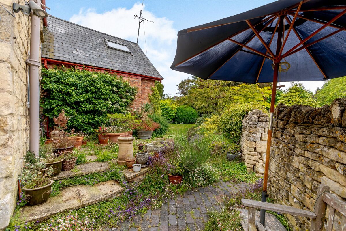 house for sale in the middle of Prestbury, Cheltenham, Gloucestershire