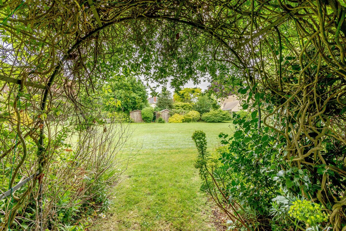 house for sale in the middle of Prestbury, Cheltenham, Gloucestershire