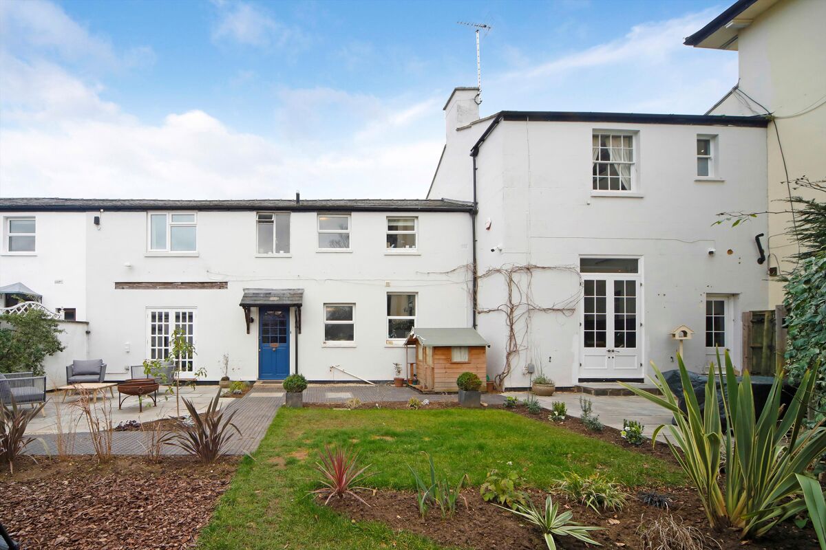 house for sale in Suffolk Square, Cheltenham, Gloucestershire, GL50