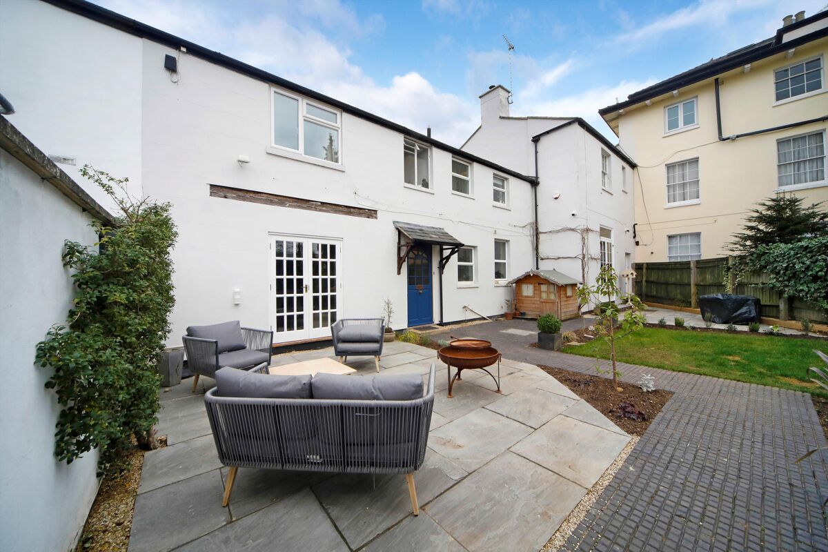 house for sale in Suffolk Square, Cheltenham, Gloucestershire, GL50