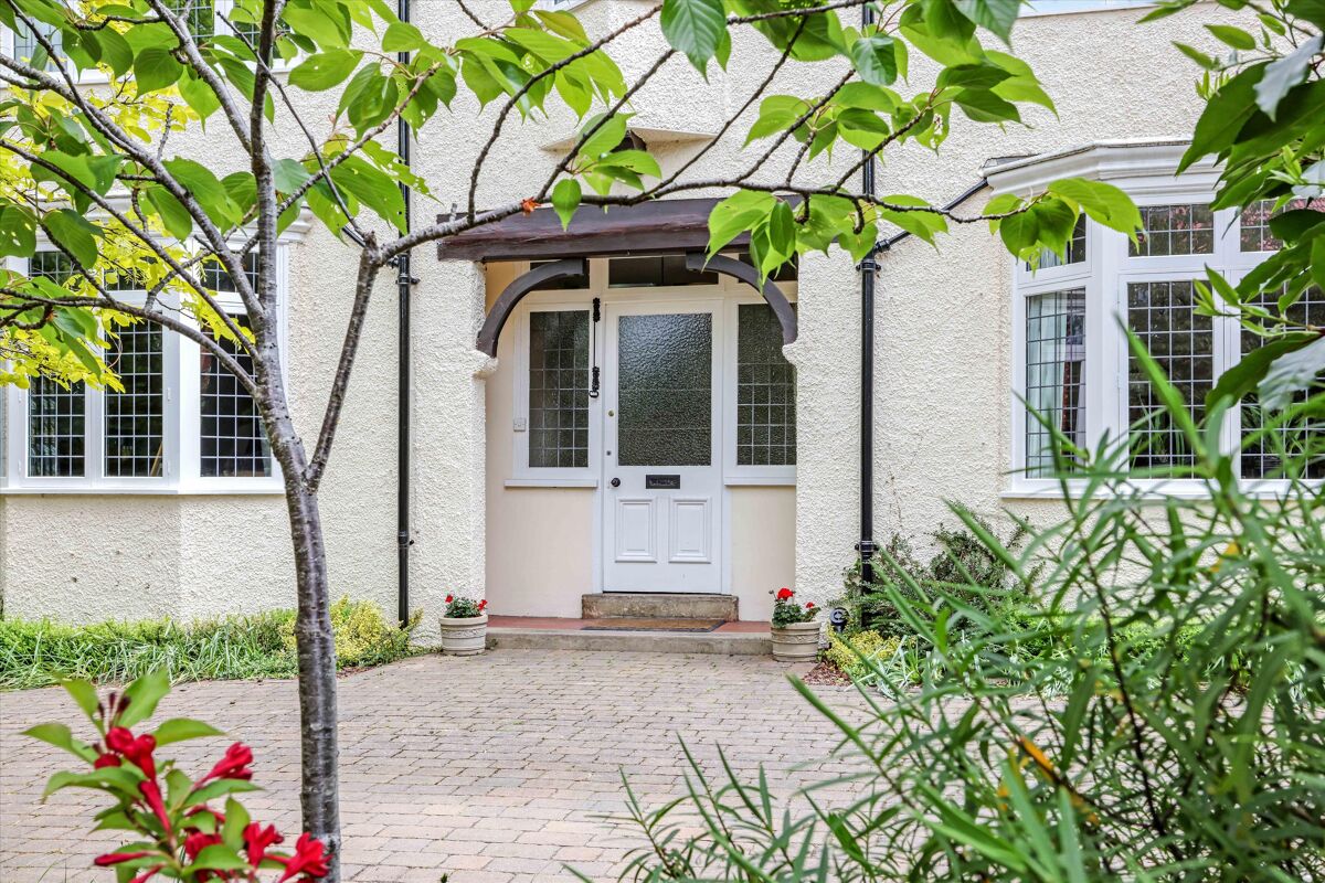 house for sale in Old Bath Road, Cheltenham, Gloucestershire, GL53 CHE012285195 Knight Frank