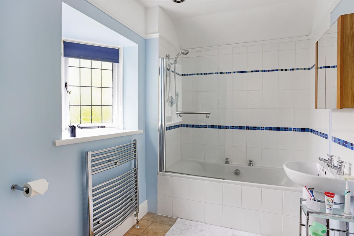 house for sale in Old Bath Road, Cheltenham, Gloucestershire, GL53