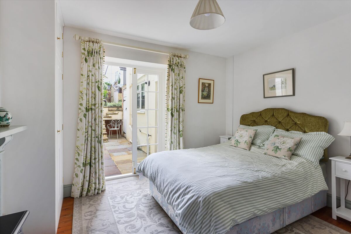 house for sale in Prestbury Road, Cheltenham, Gloucestershire, GL52