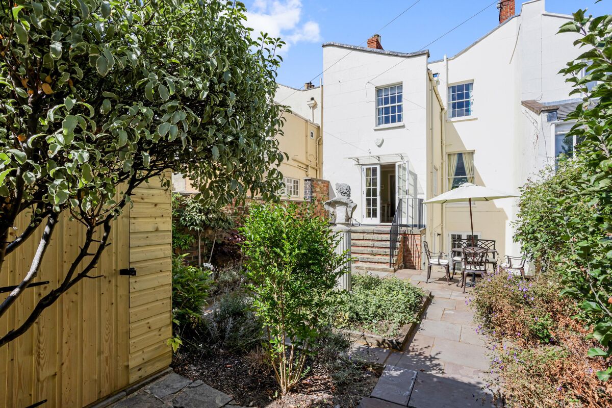 house for sale in Prestbury Road, Cheltenham, Gloucestershire, GL52