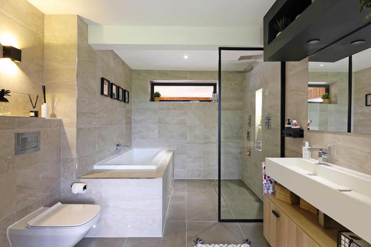 house for sale in Tewkesbury Road, Twigworth, Gloucester