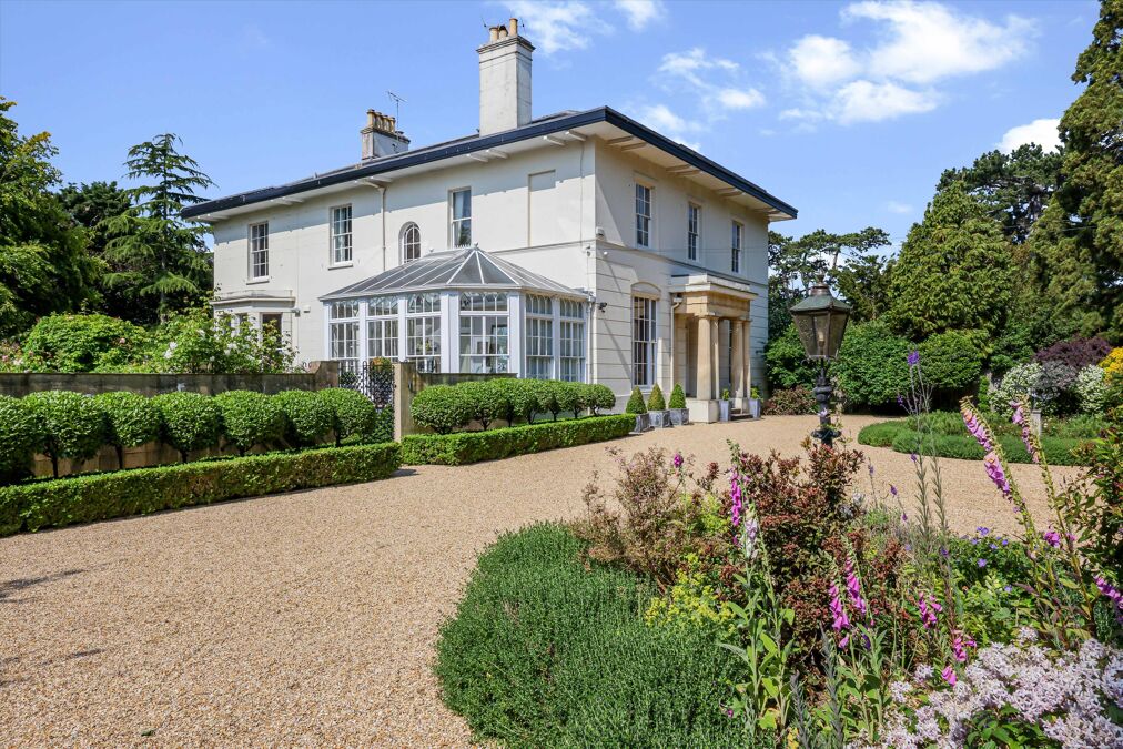 Image of The Park, Cheltenham, Gloucestershire, GL50