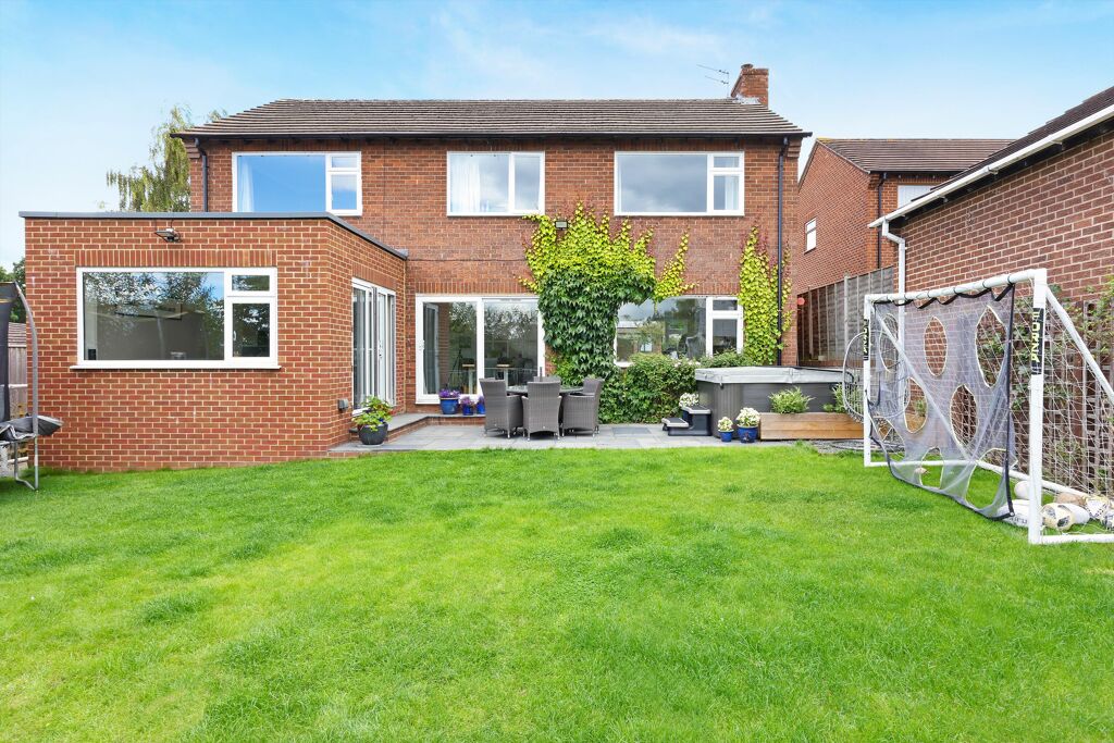 Image of Ham Close, Charlton Kings, Cheltenham, Gloucestershire GL52