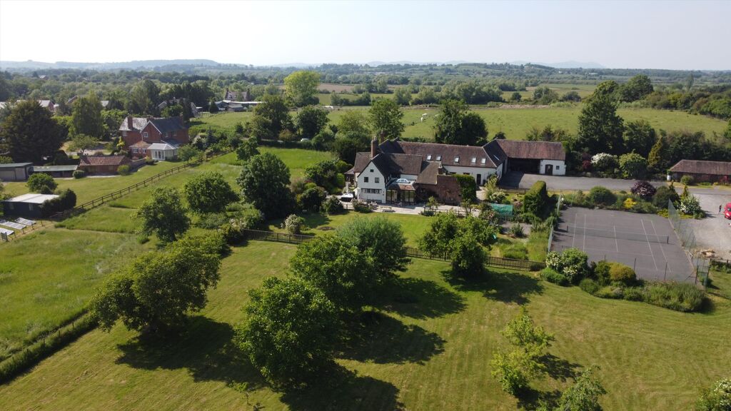 Image of Tewkesbury Road, The Leigh, Gloucester, Gloucestershire, GL19