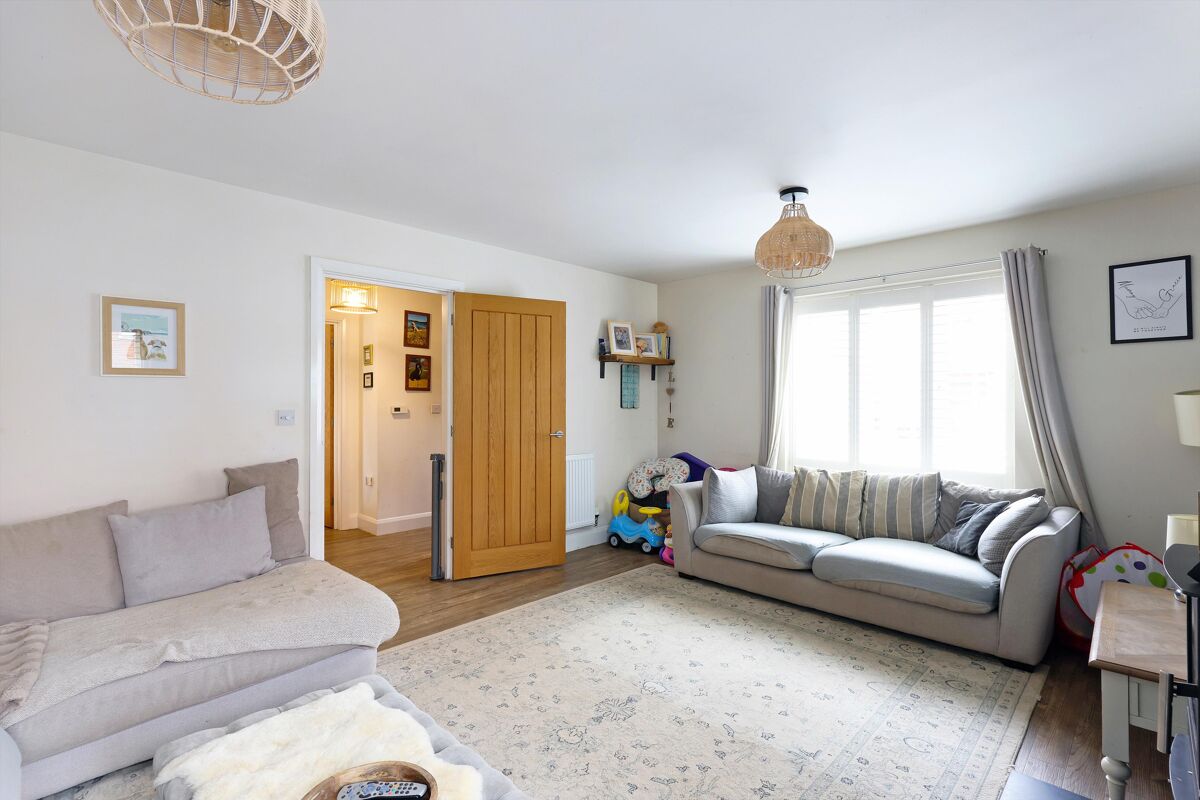 house for sale in Poppy Meadow Close, Gloucester