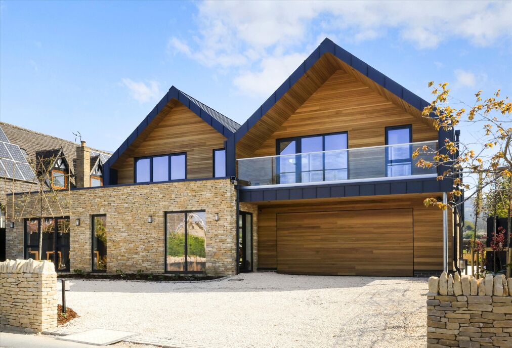 Image of Bowbridge Lane, Prestbury, Cheltenham, Gloucestershire, GL52
