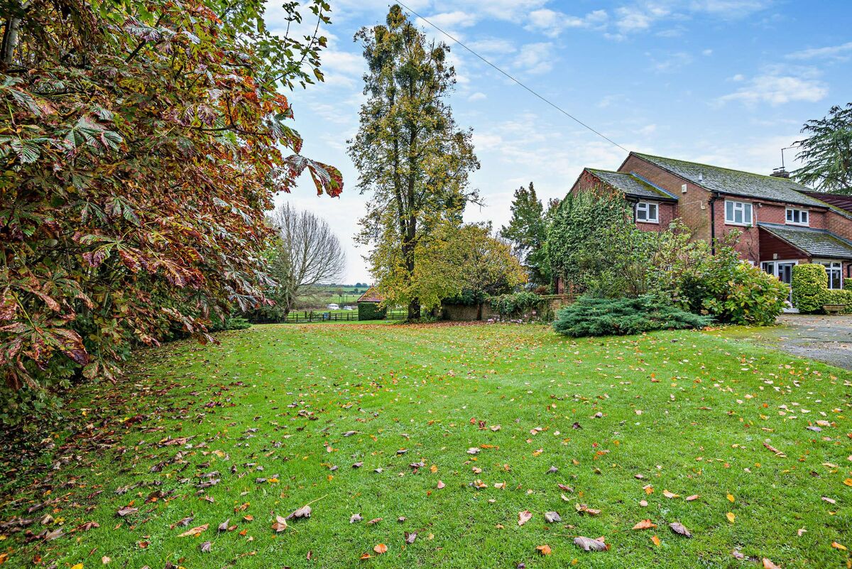 house for sale in Fleet Road, Twyning, Tewkesbury, Gloucestershire