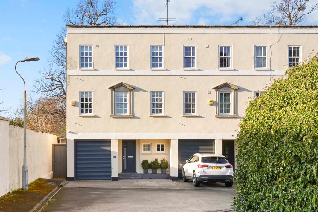 Image of Calderwood Court, Montpellier Parade, Cheltenham, Gloucestershire, GL50
