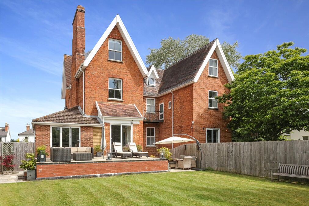 Image of Lyefield Road West, Charlton Kings, Cheltenham, Gloucestershire, GL53