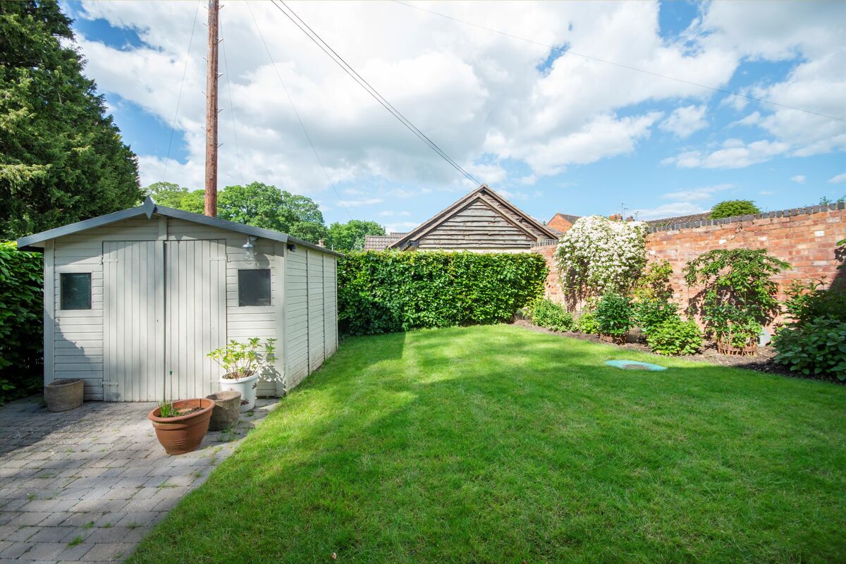 house for sale in Birlingham, on the Gloucestershire/Worcestershire