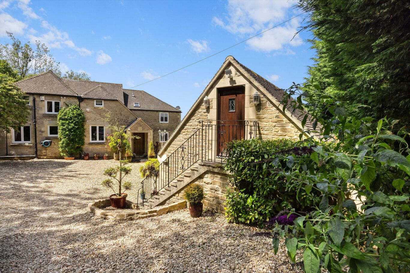 Image of Post Office Lane, Cleeve Hill, Cheltenham, Gloucestershire GL52