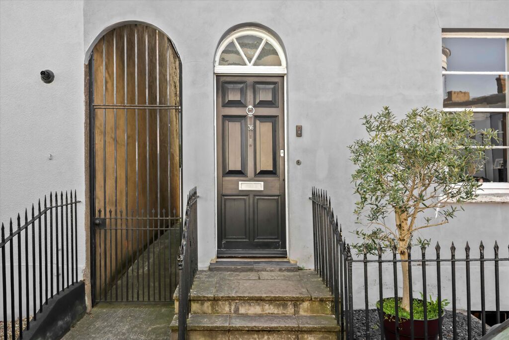 Image of Albert Place, Cheltenham, Gloucestershire, GL52