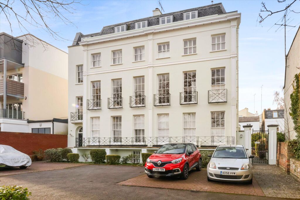 Image of Vittoria Walk, Cheltenham, Gloucestershire, GL50