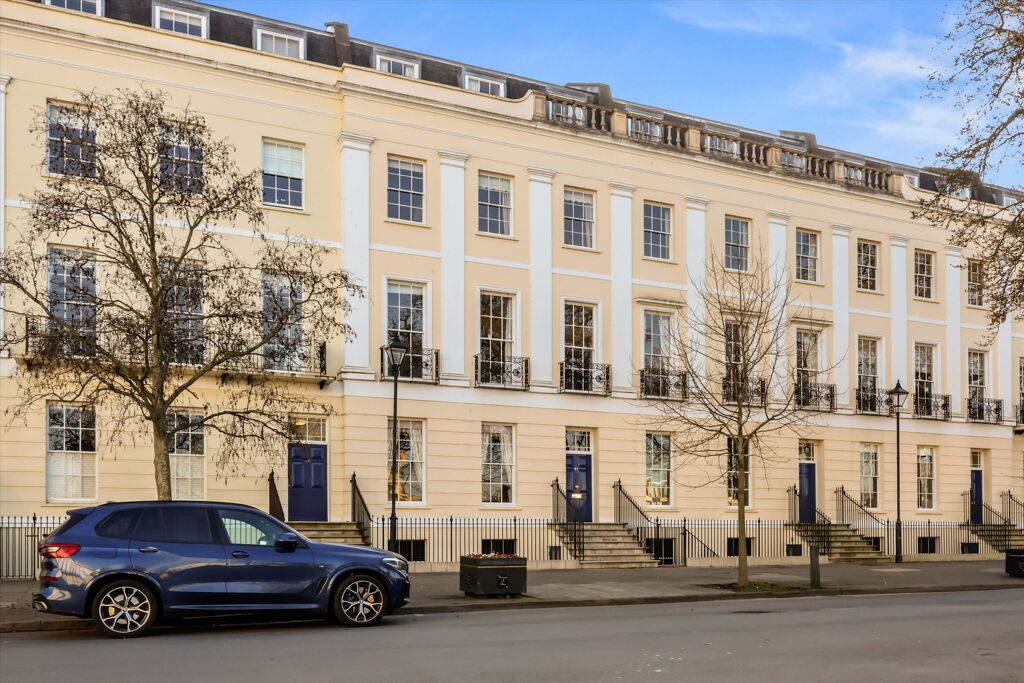 Image of The Broad Walk, Imperial Square, Cheltenham, Gloucestershire, GL50