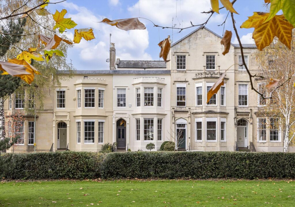 Image of Clarence Square, Cheltenham, Gloucestershire GL50