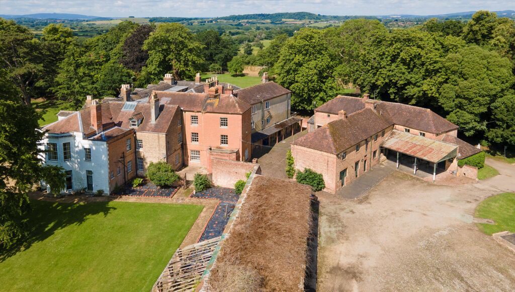 Image of Court Drive, Apperley, Gloucester, Gloucestershire, GL19