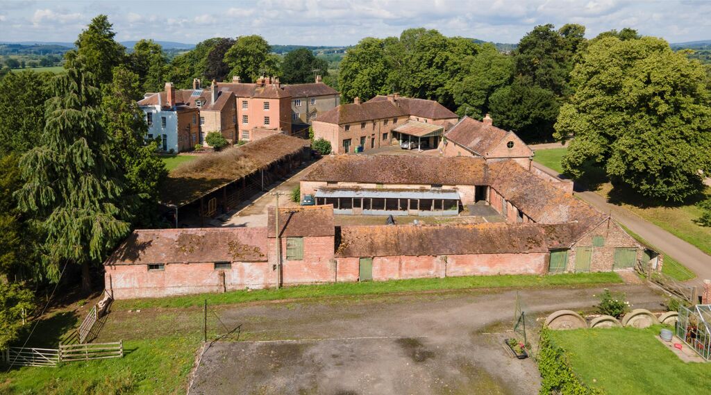 Image of Court Drive, Apperley, Gloucester, Gloucestershire, GL19