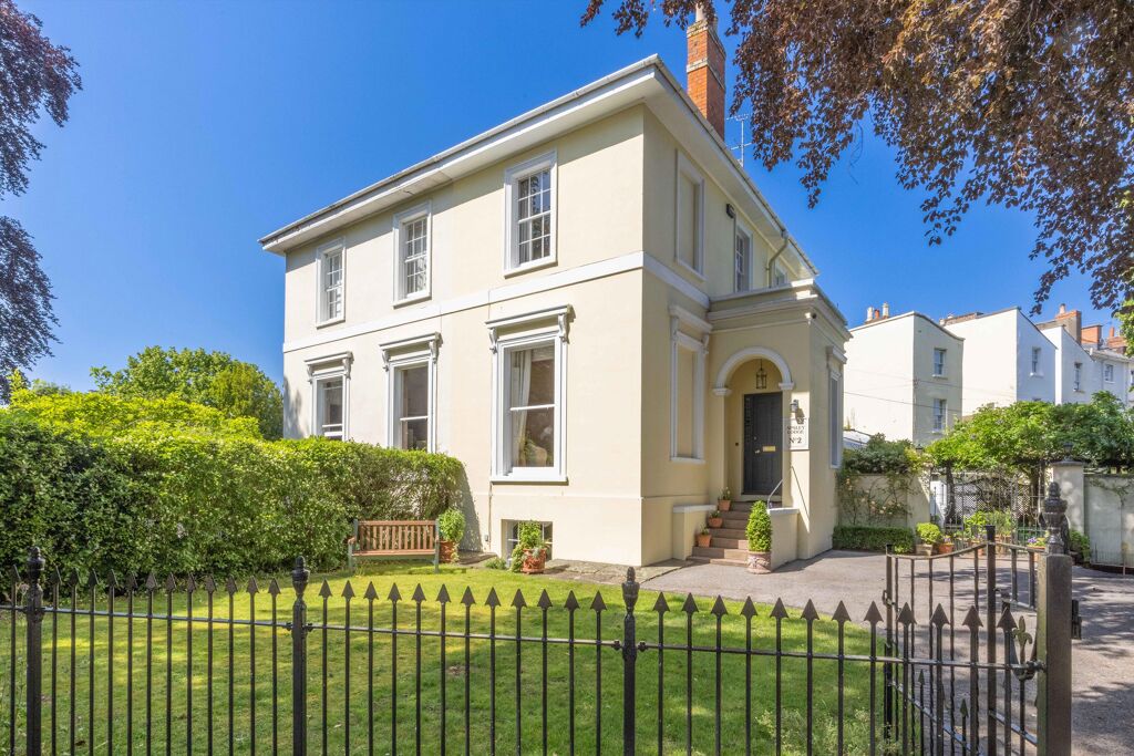 Image of Apsley Lodge, Pittville Circus, Cheltenham, Gloucestershire GL52