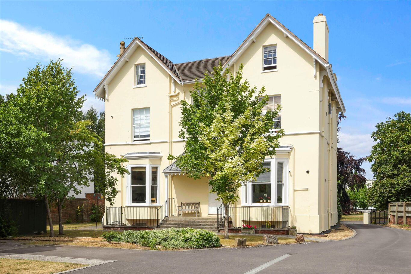 Image of Pittville Circus, Cheltenham, Gloucestershire, GL52