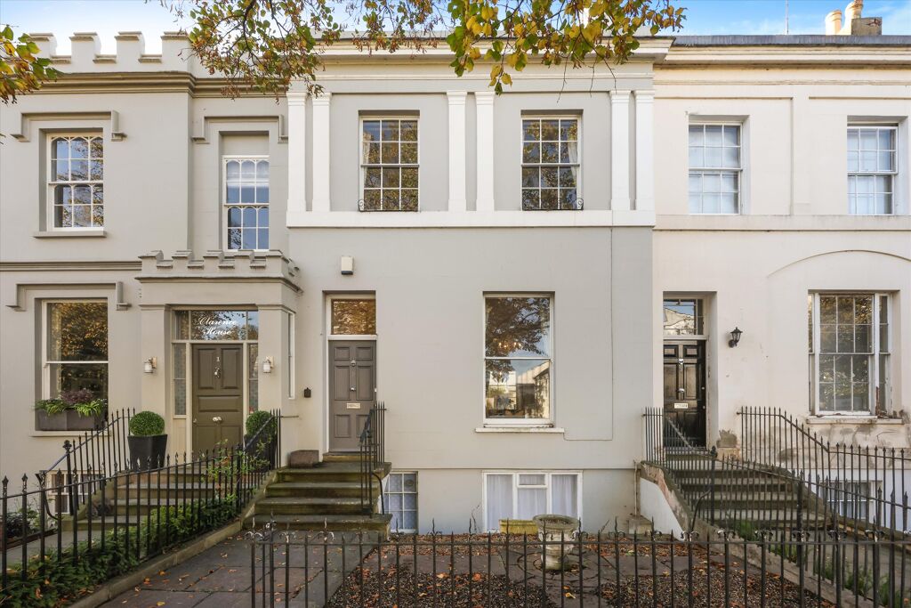 Image of Clarence Road, Cheltenham, Gloucestershire, GL52