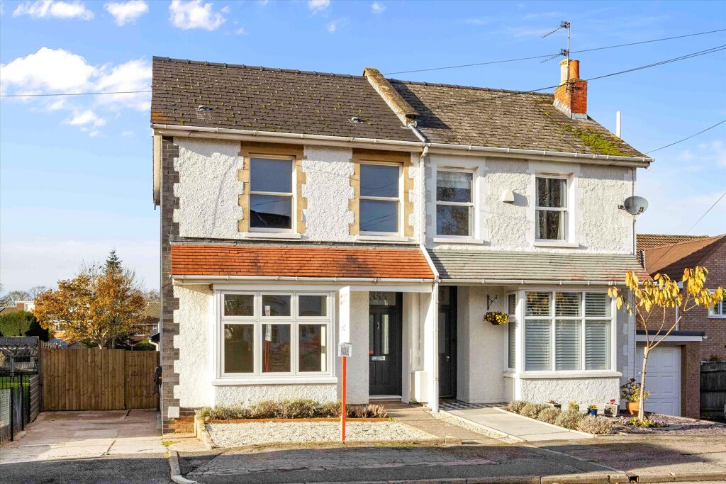 Image of Old Bath Road, Cheltenham, Gloucestershire, GL53