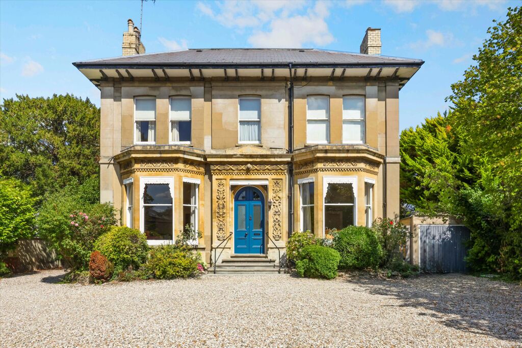 Image of Queens Road, Cheltenham, Gloucestershire, GL50