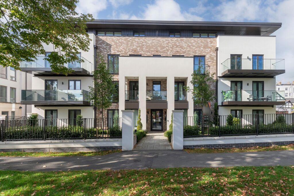 Image of Parabola Road, Cheltenham, Gloucestershire GL50