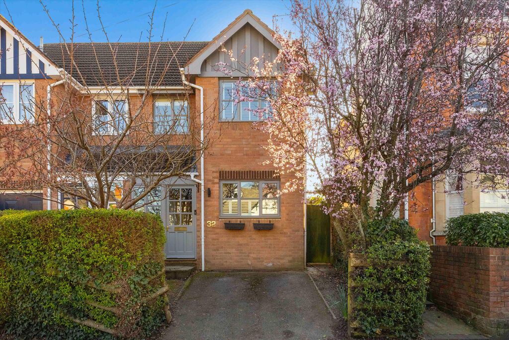 Image of Lyefield Road East, Charlton Kings, Cheltenham, Gloucestershire GL53