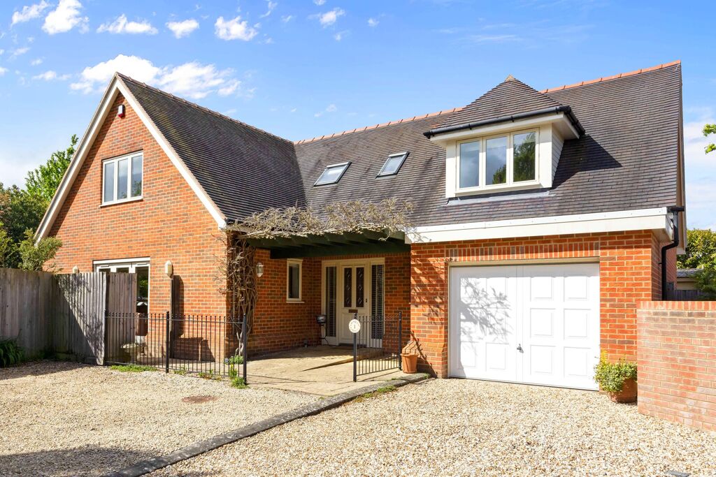 Image of Charlton Gardens, Cheltenham, Gloucestershire GL53