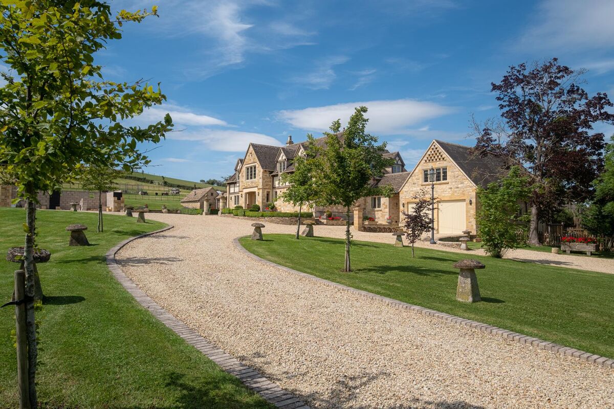 house for sale in Gretton, Nr. Gloucestershire, GL54