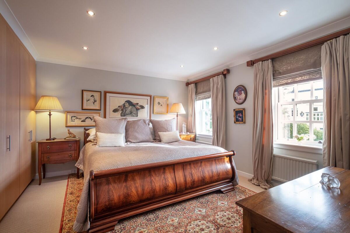 house for sale in Calderwood Court, Montpellier Parade, Cheltenham