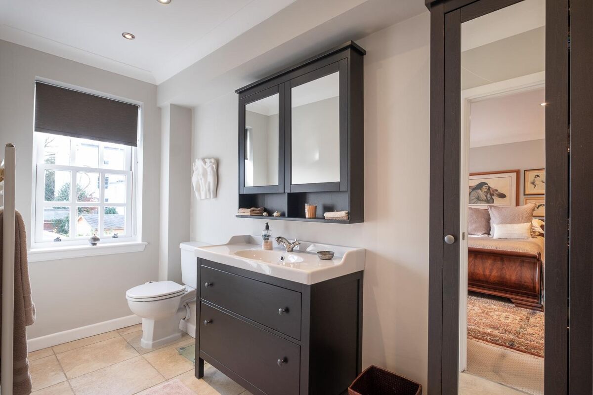 house for sale in Calderwood Court, Montpellier Parade, Cheltenham