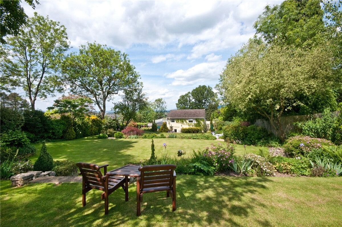 house for sale in Camp Road, Harp Hill, Cheltenham, Gloucestershire