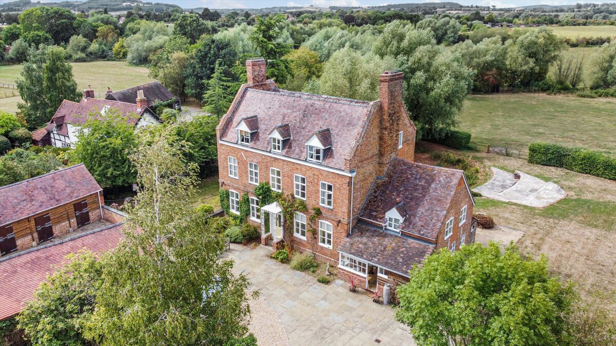 house for sale in The Leigh, Gloucester, Gloucestershire, GL19