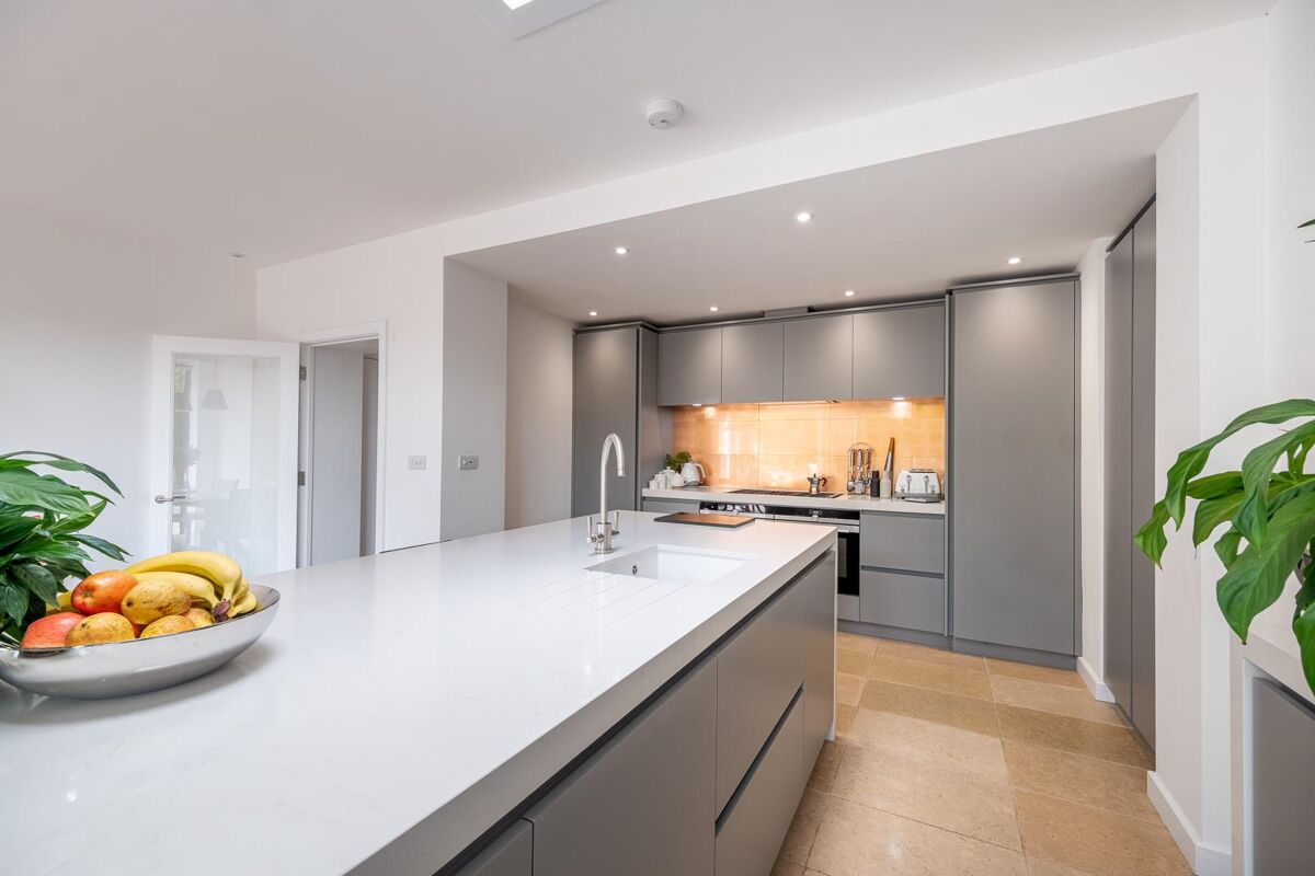 house for sale in Lansdown Parade, Cheltenham, Gloucestershire, GL50