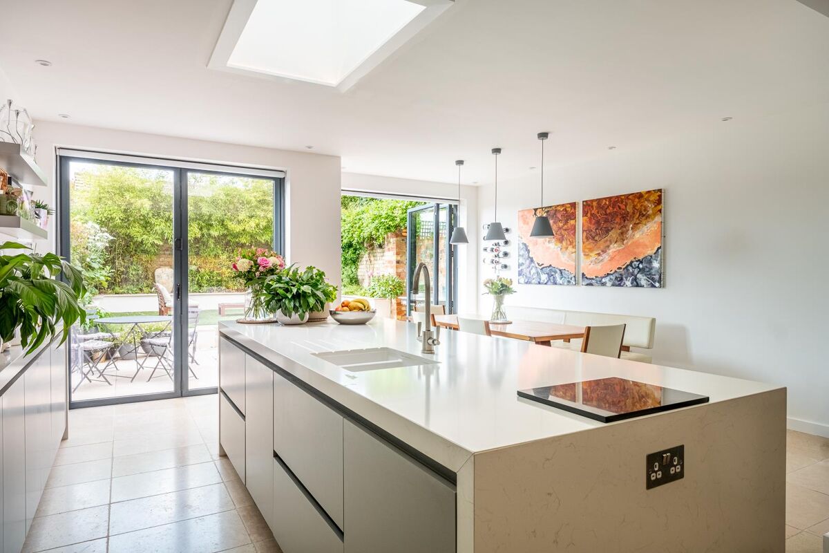 house for sale in Lansdown Parade, Cheltenham, Gloucestershire, GL50