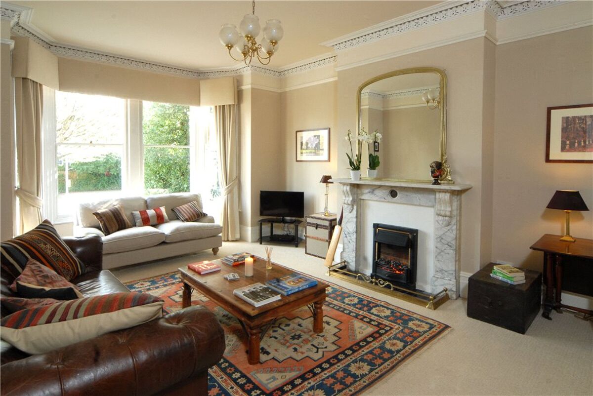 flat for sale in Christchurch Road, Cheltenham, Gloucestershire, GL50