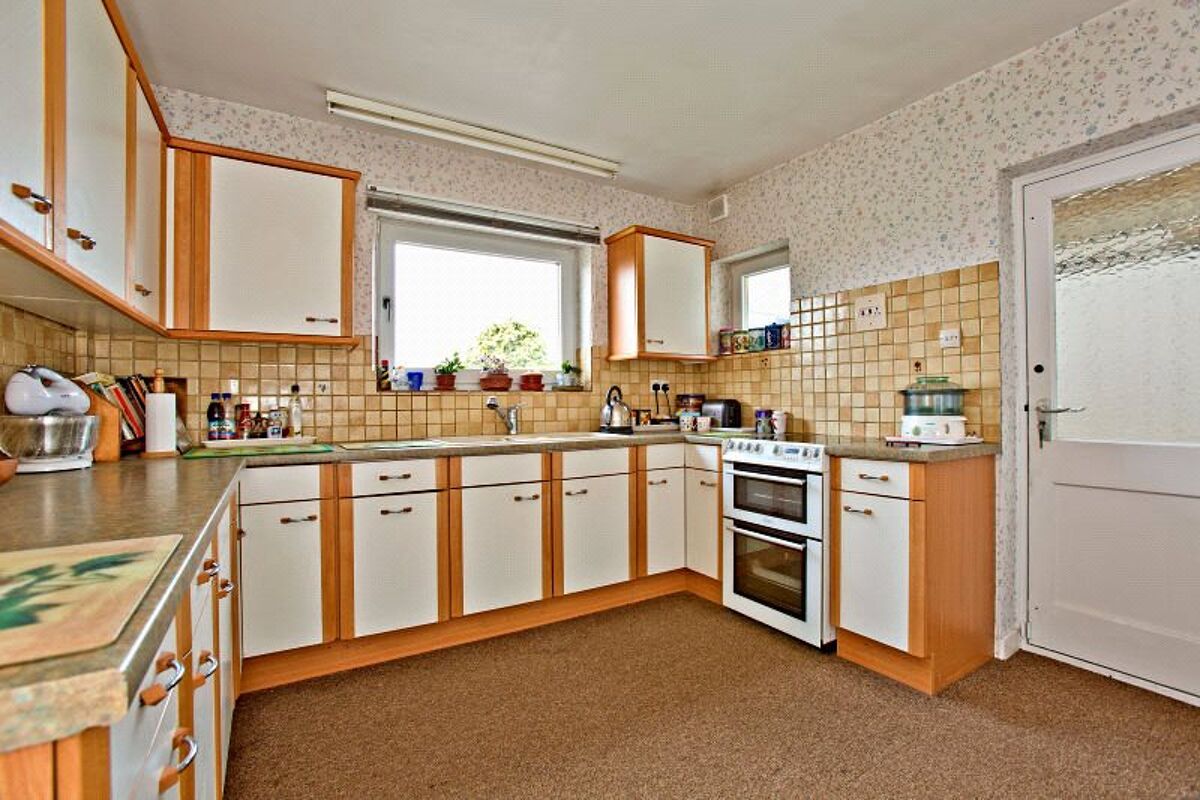 house for sale in Southam Lane, Southam, Cheltenham, Gloucestershire