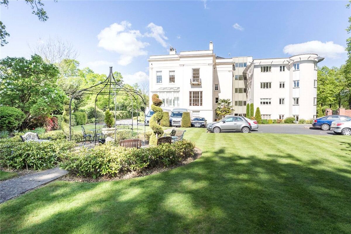 flat for sale in Osborne House, Queens Road, Cheltenham