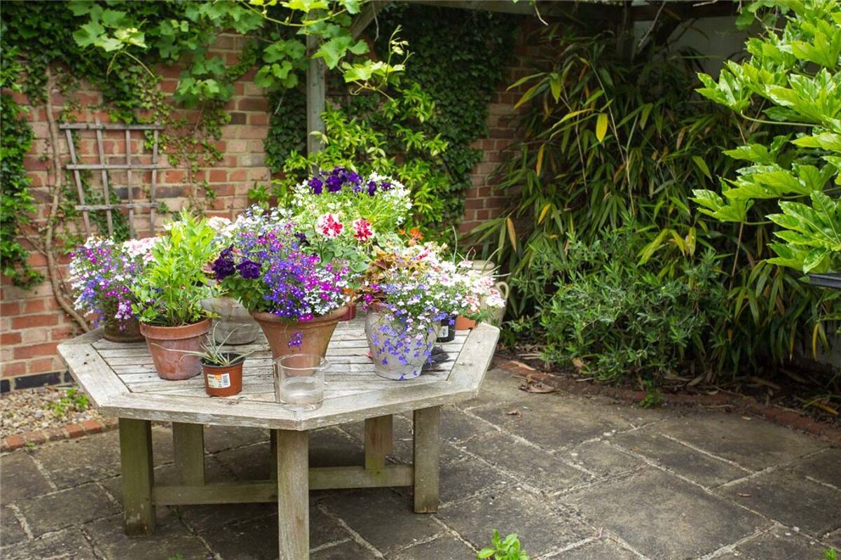 house for sale in Wellington Lane, Cheltenham, Gloucestershire, GL50