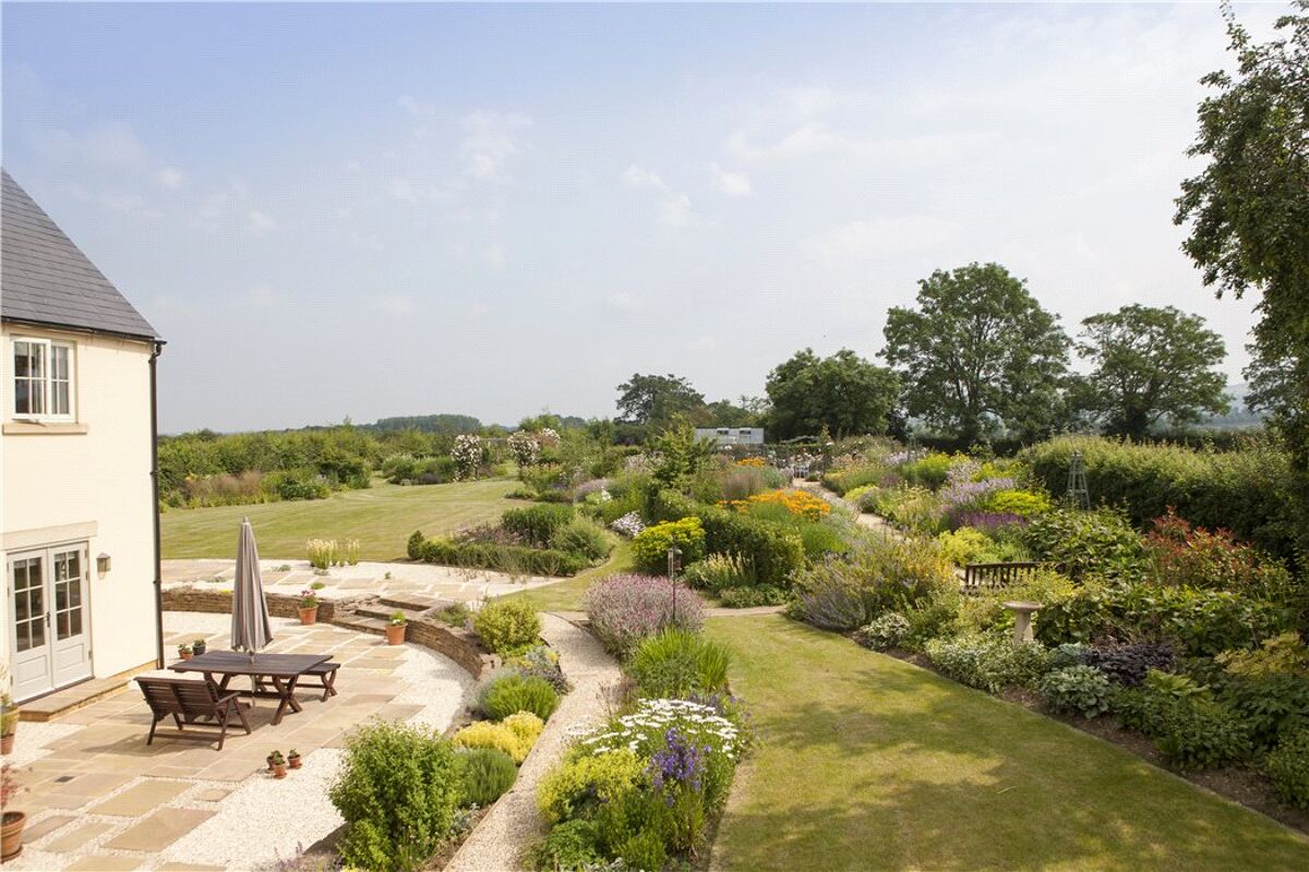 house for sale in Toddington, Cheltenham, Gloucestershire, GL54
