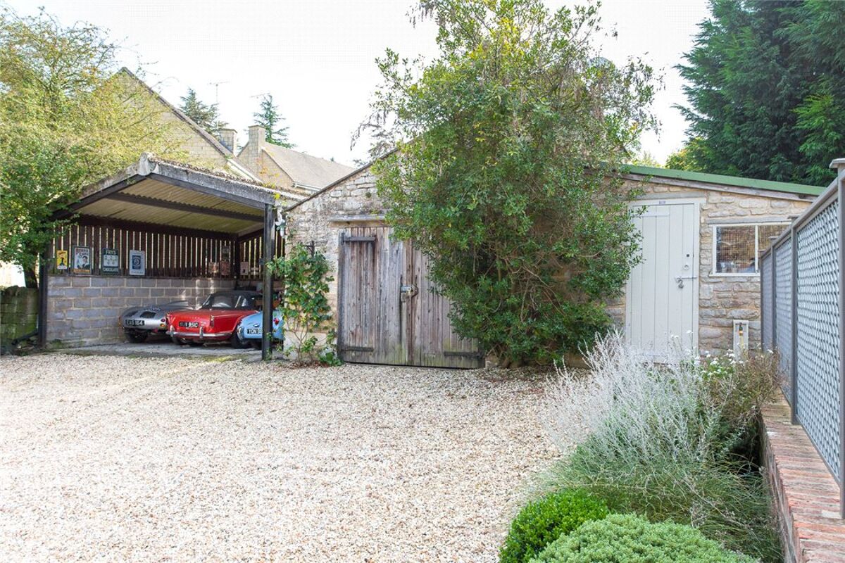 house for sale in Gopshill Lane, Gretton, Cheltenham, Gloucestershire