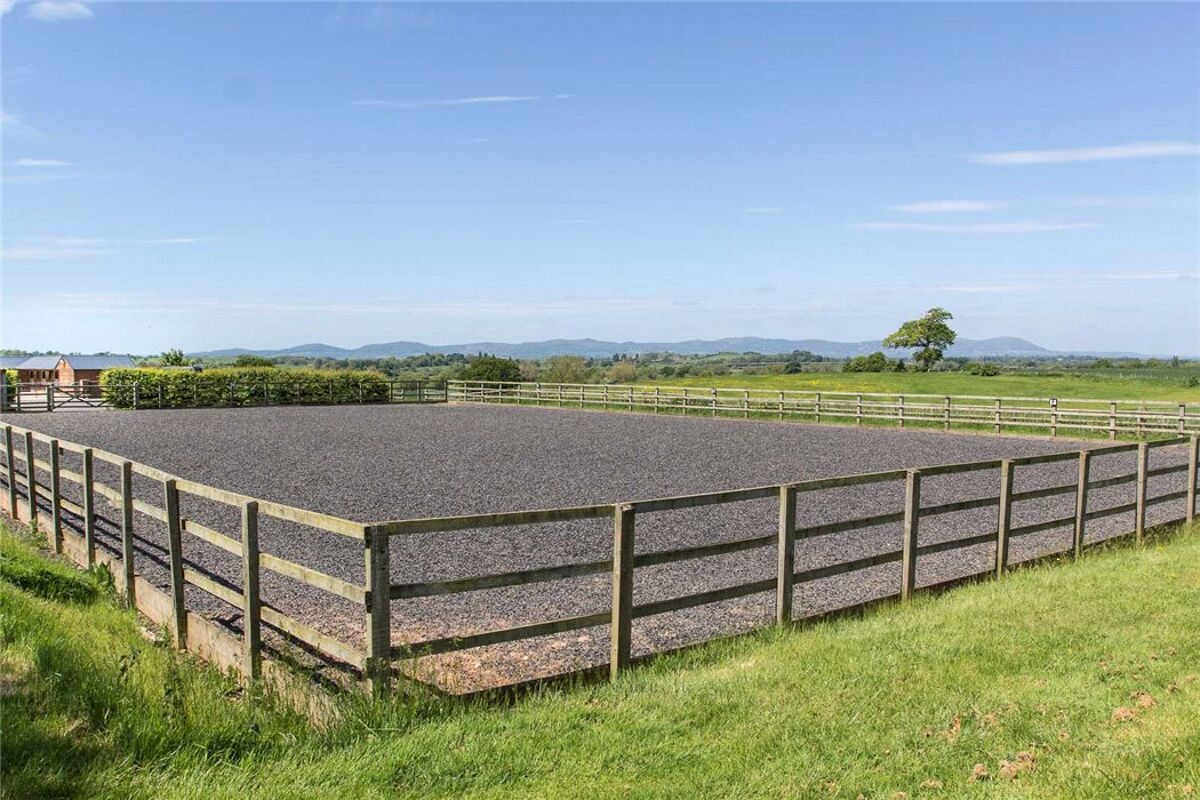 house for sale in Shuthonger, Tewkesbury, Gloucestershire