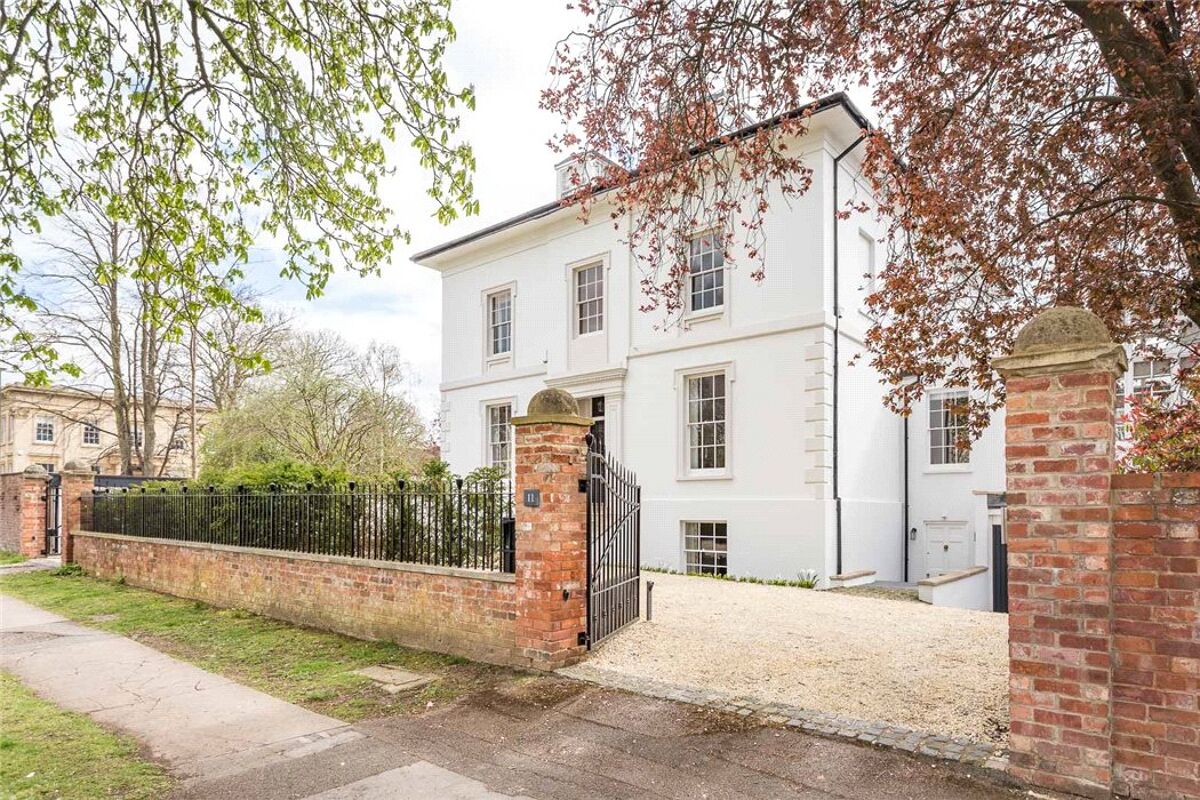 house for sale in Grafton Road, Cheltenham, Gloucestershire, GL50